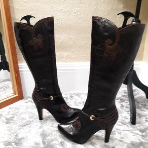 ** LAST CHANCE SALE** Signature by shi, two tone browm. Wmn Sz 8.5